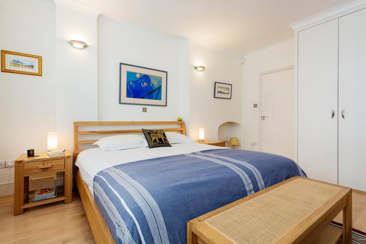 Veeve - South Kensington Garden Apartment 런던 외부 사진