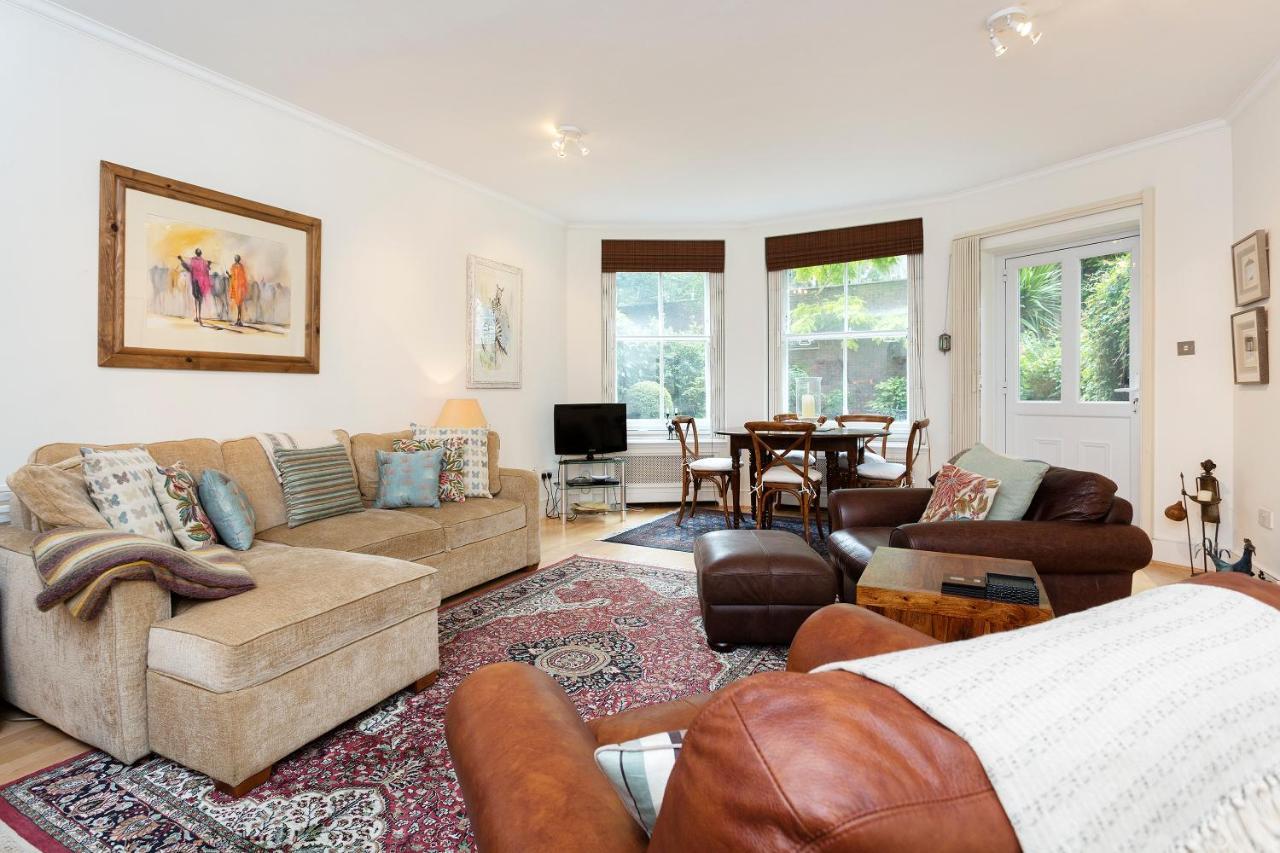 Veeve - South Kensington Garden Apartment 런던 외부 사진